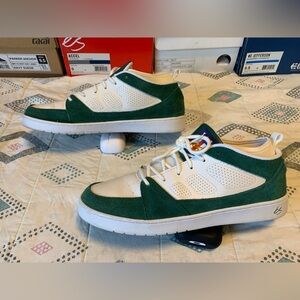 és - SLB Mid skate shoe- Vintage unDeadstock